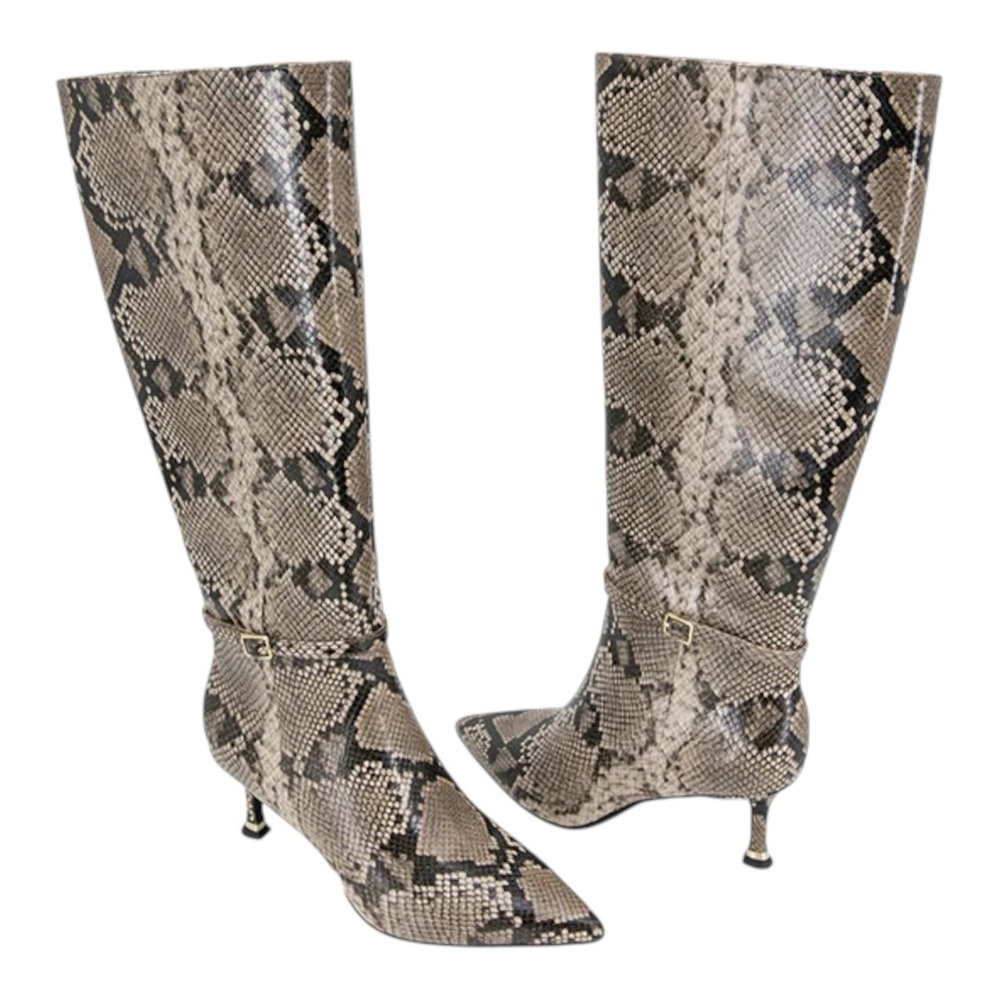 Kenneth Cole New York
Women's Utah Pointed Toe Knee High Boots - Picture 2 of 5